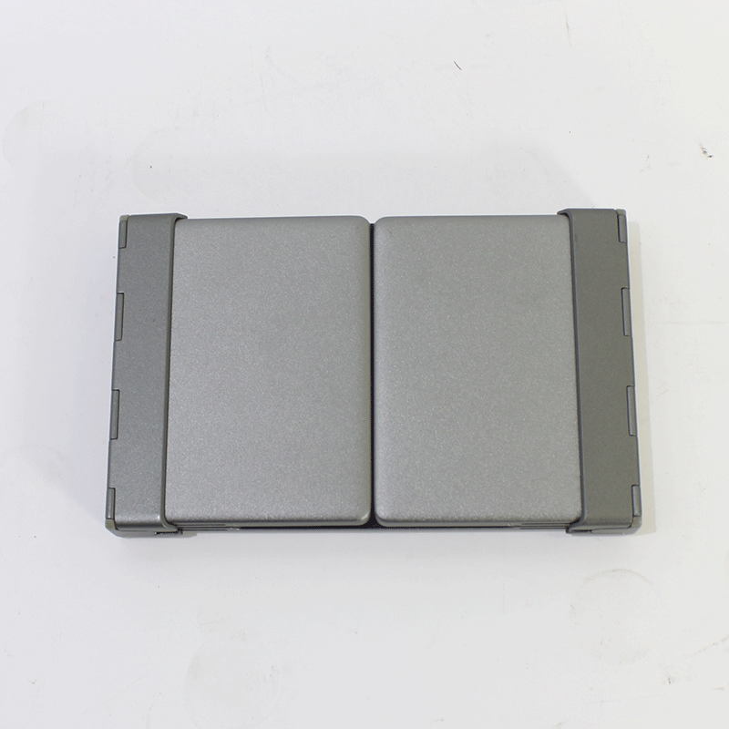 JUNK ECTechnology 折りたたみ式Bluetoothキーボード (A40-BT002) ※筐体ヒビ割れ有り