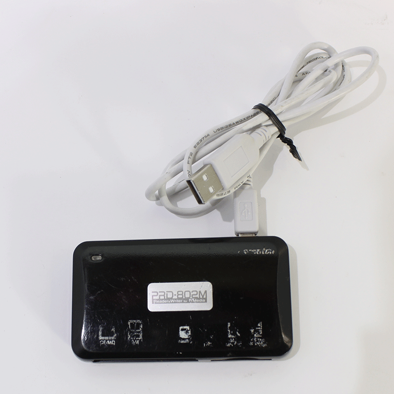 JUNK Princeton USB接続カードリーダー(PRD-802M)